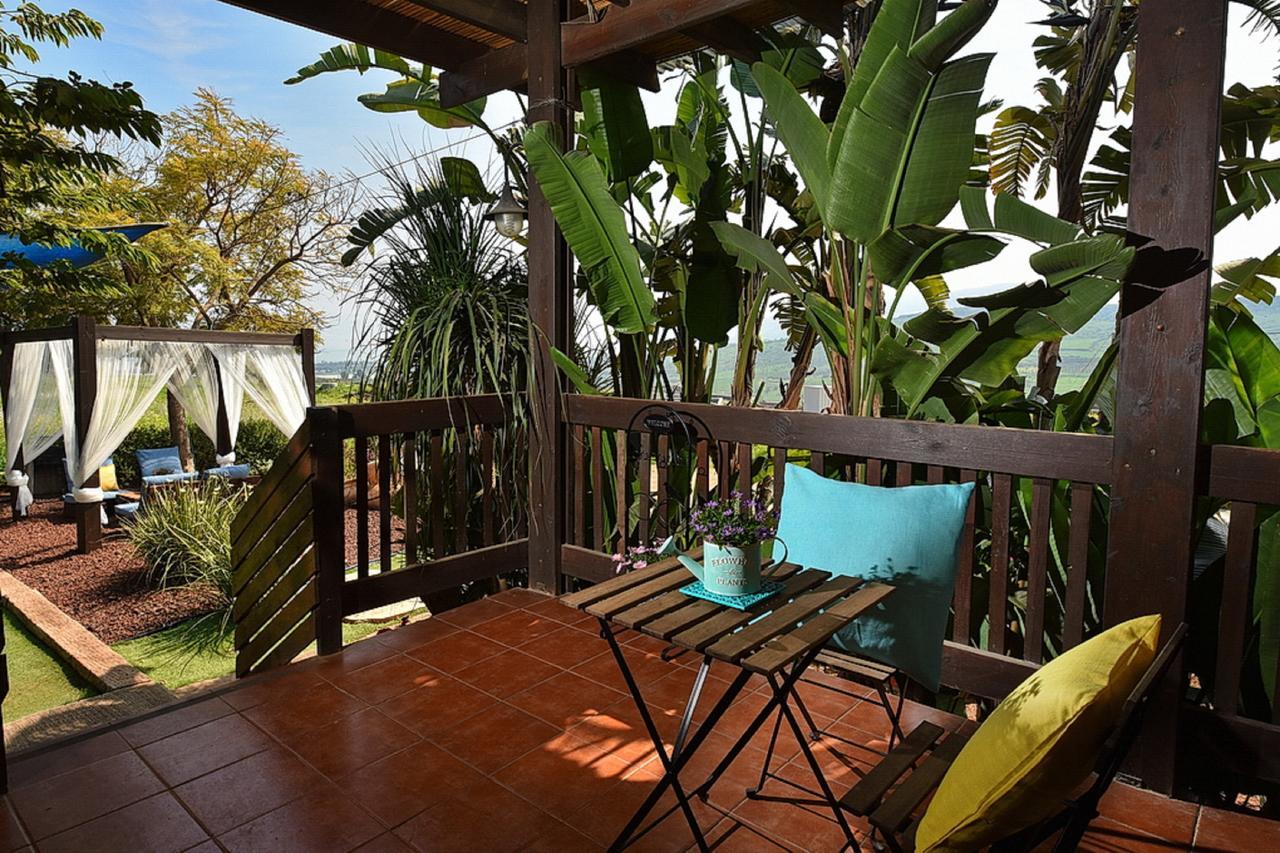 Mul Kinneret Livnim Exterior foto