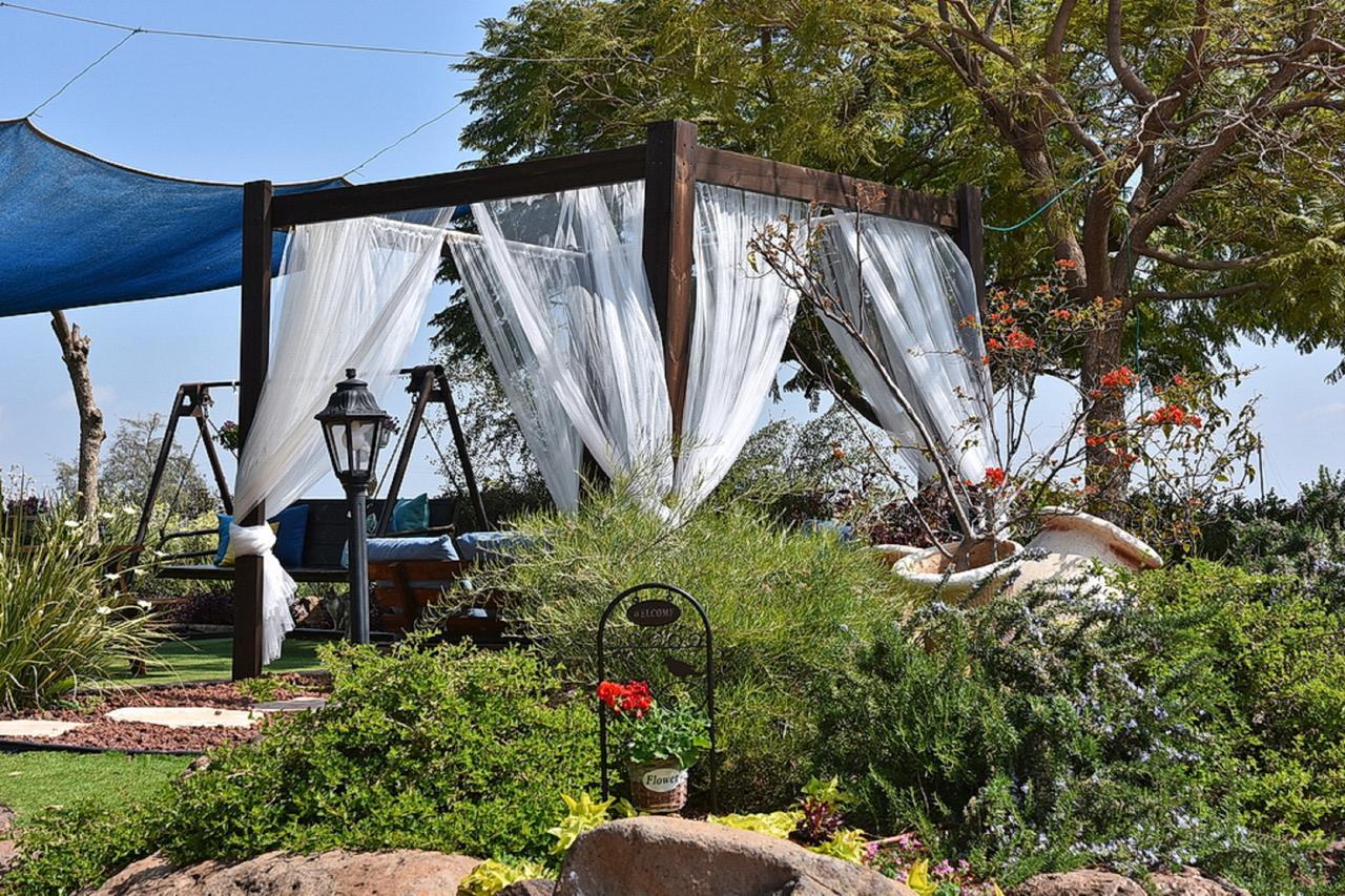 Mul Kinneret Livnim Exterior foto